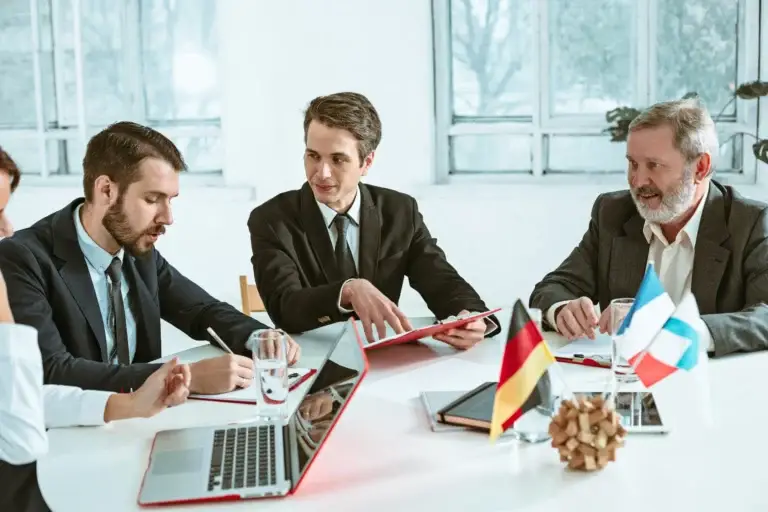 What are the Advantages of Hiring a Fractional COO Than a Traditional COO?